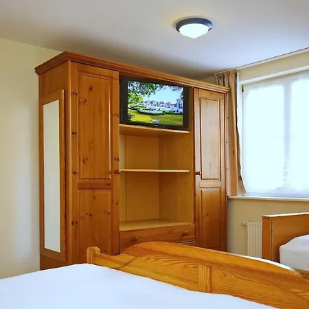 Appartement Papillon 10-4 *