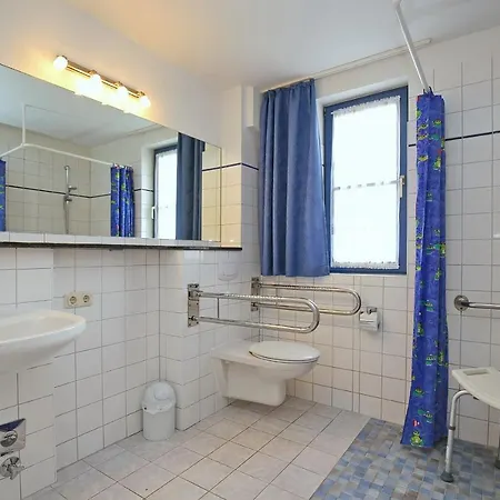 Papillon 10-4 Apartment *